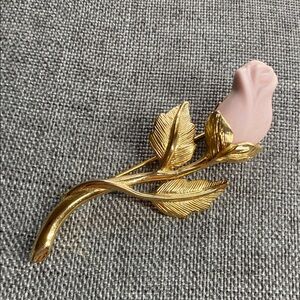 Vintage Gold Tone Ceramic Pink Rose Brooch Pin Floral Statement